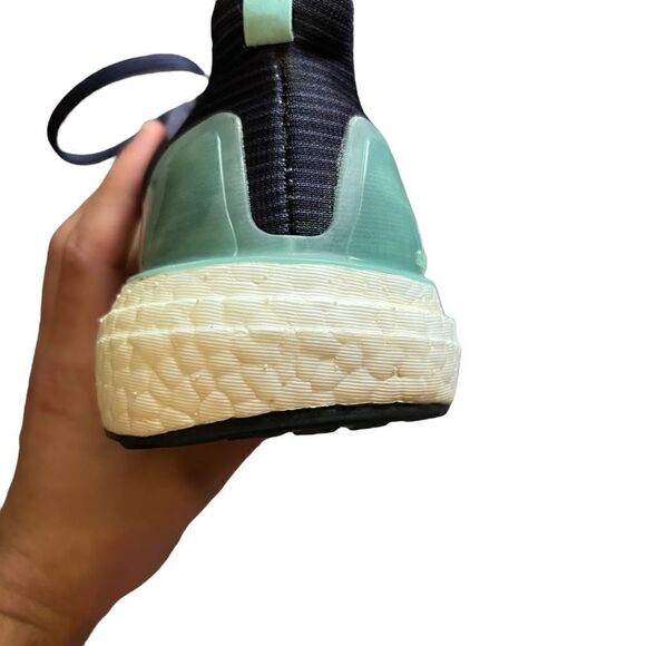 Adidas Boost Supernova   - Picture 7 of 8